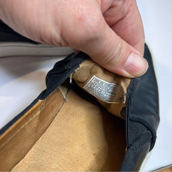 Ugg | CAs Leather Sneakers - Picture 4 of 4